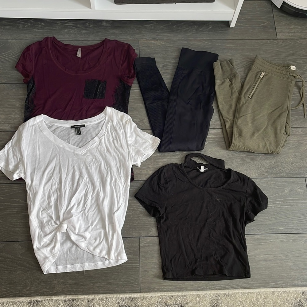 BUNDLE